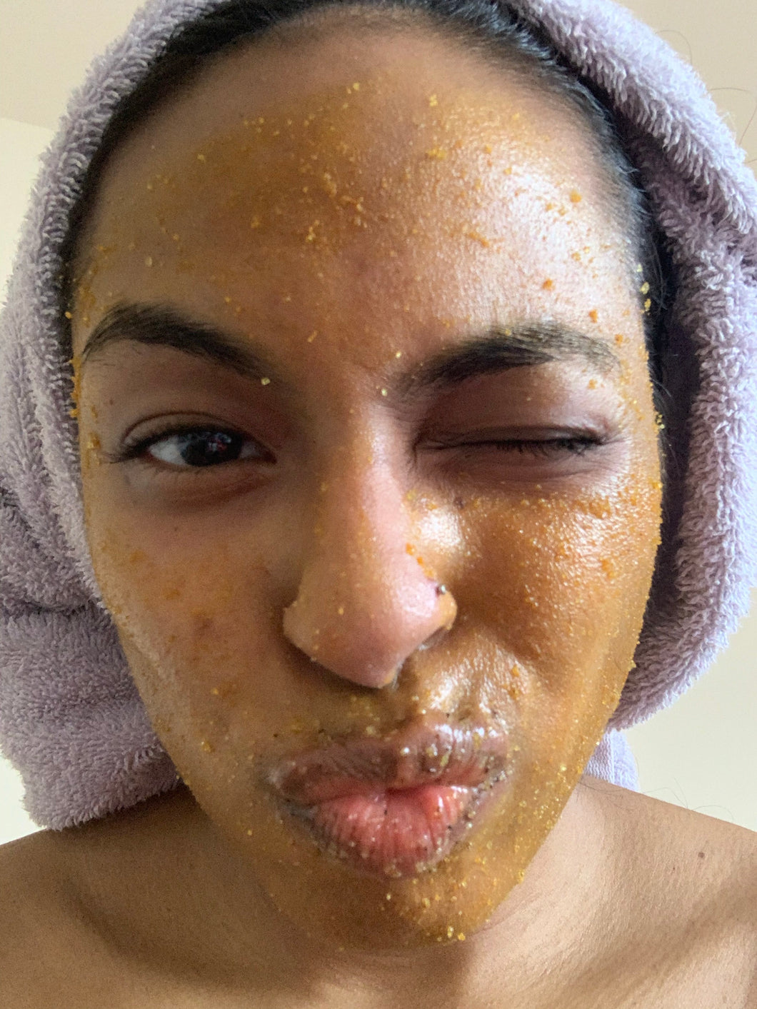 Glow Turmeric Grapefruit Scrub